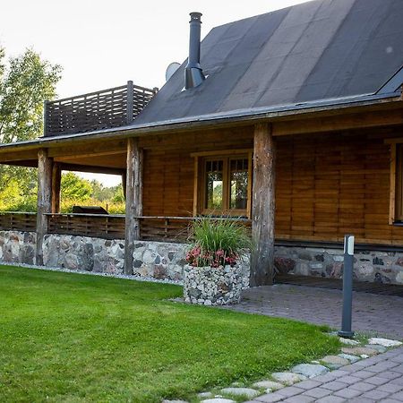 Erlendi Kodumajutus Villa Pärnu Kültér fotó