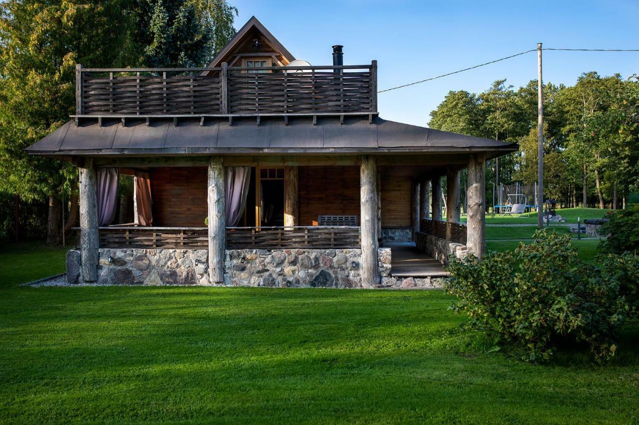 Erlendi Kodumajutus Villa Pärnu Kültér fotó