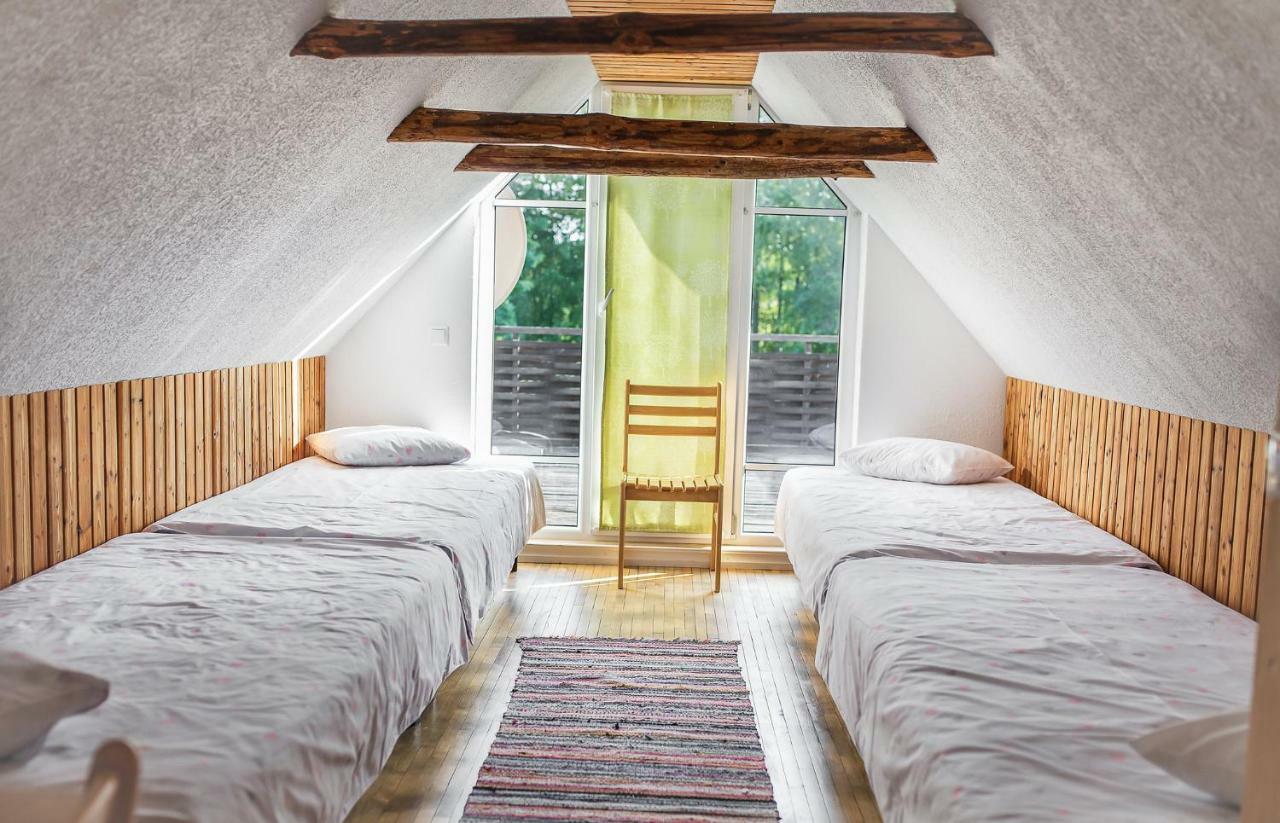 Erlendi Kodumajutus Villa Pärnu Kültér fotó