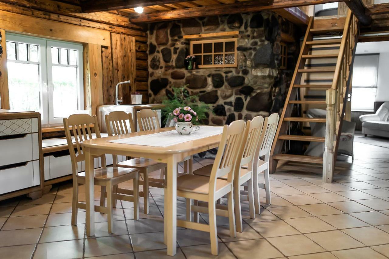 Erlendi Kodumajutus Villa Pärnu Kültér fotó